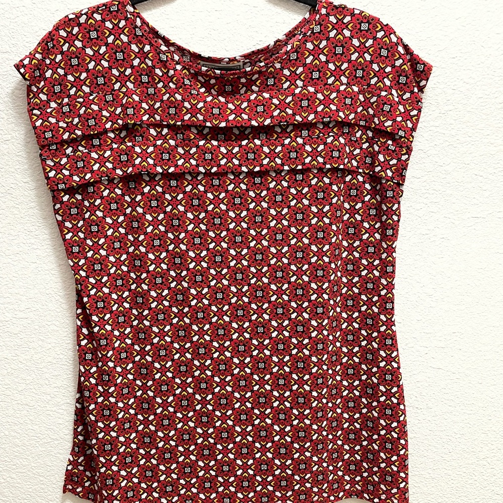 Dana Buchman Short Sleeve Blouse with Pleated Detail